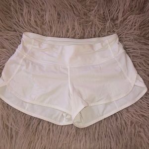 LULULEMON SHORTS SIZE 2